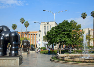 Carrrusel_0000_Plaza de las Esculturas de Botero 2