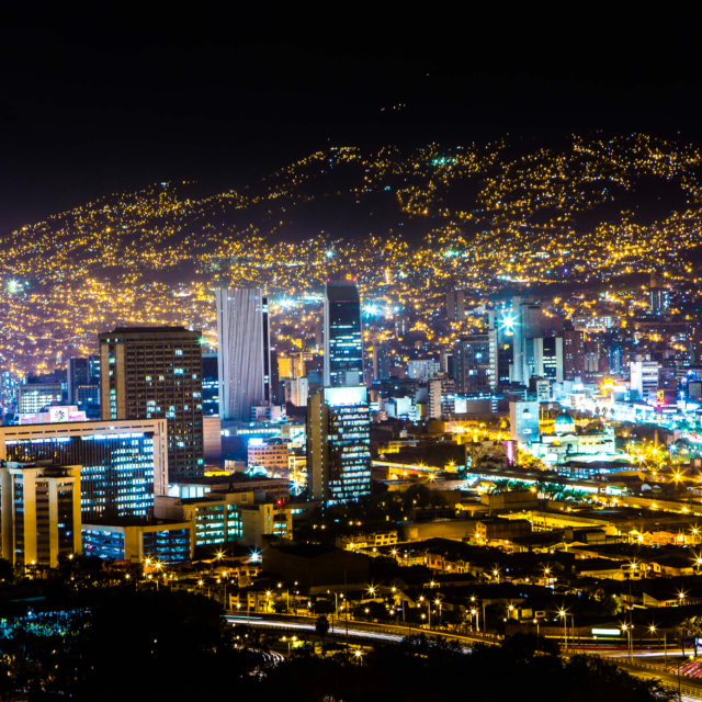 Qué hacer en Medellín en la noche