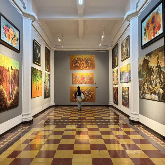 Noche de galerías