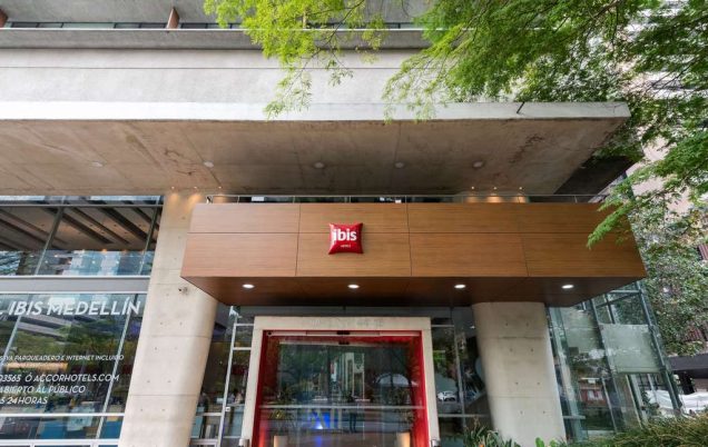 hotel ibis medellin